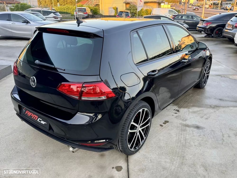 VW Golf 2.0 TDI Highline DSG - 16