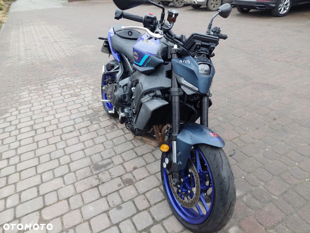 Yamaha MT - 12