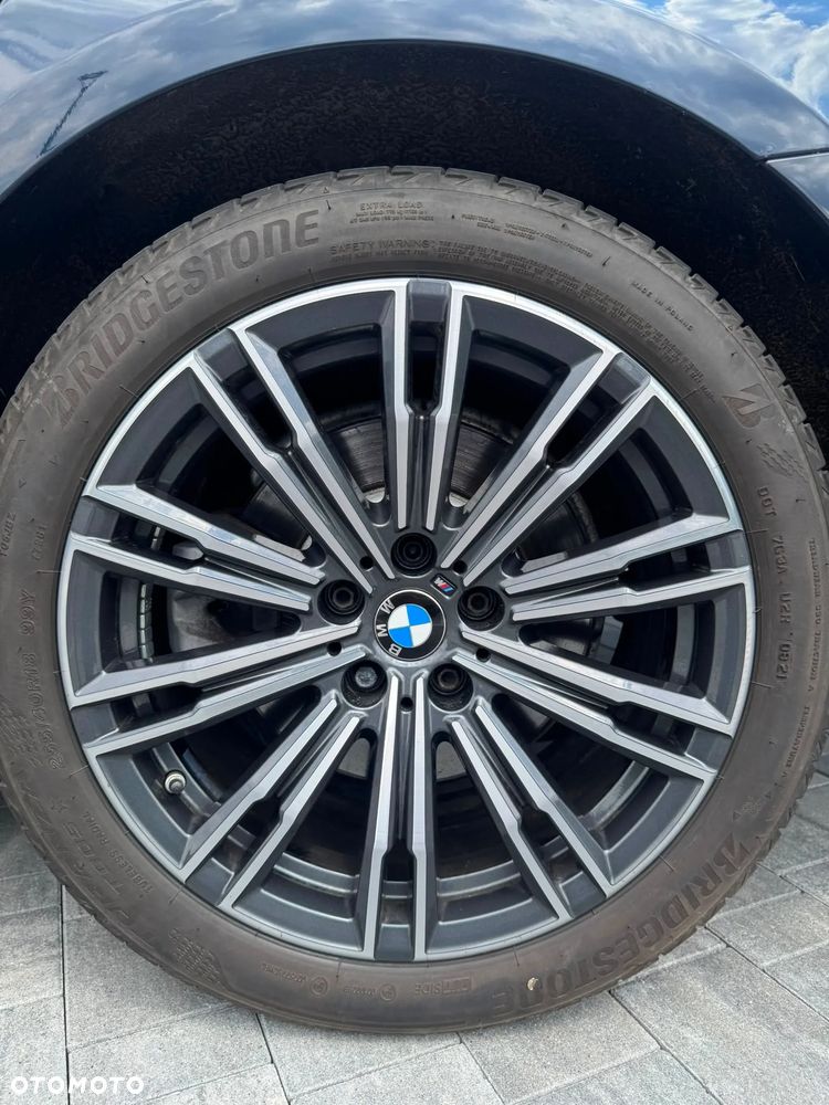 BMW Seria 5 520d xDrive M Sport sport - 28
