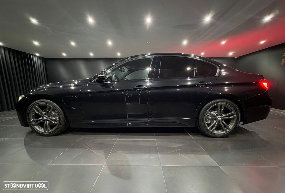 BMW 330 e iPerformance Pack M - 4