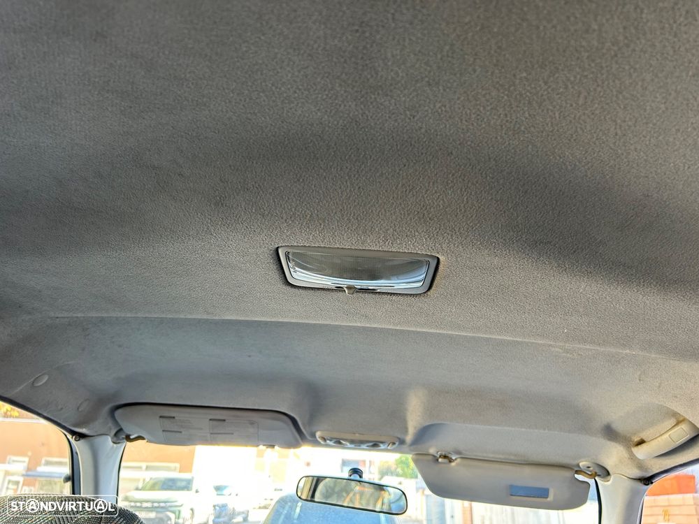 Suzuki Grand Vitara Metal Top 1.6 L - 12