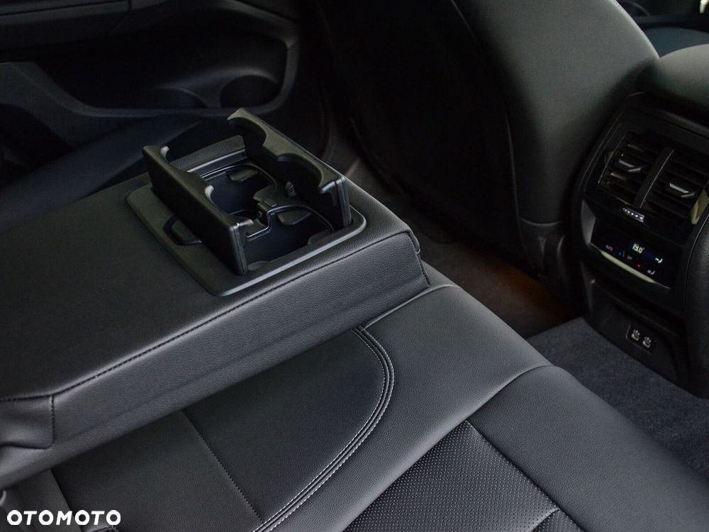 BMW X4 - 28