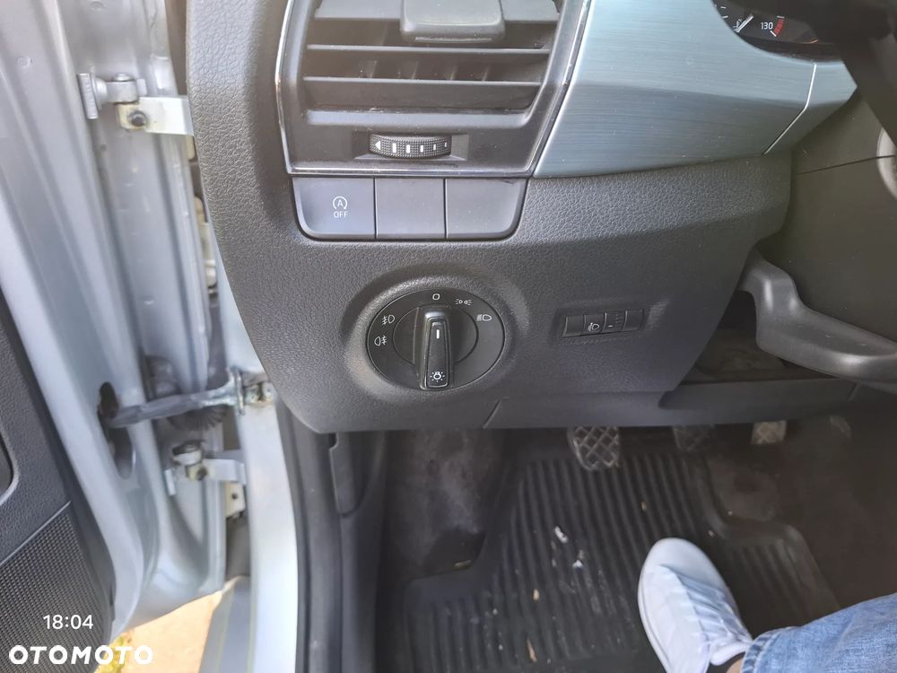 Skoda Fabia 1.2 TSI Ambition - 9