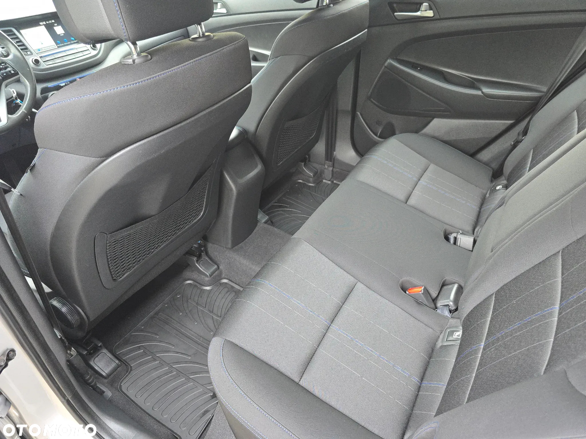 Hyundai Tucson 1.6 GDi 2WD Select - 10