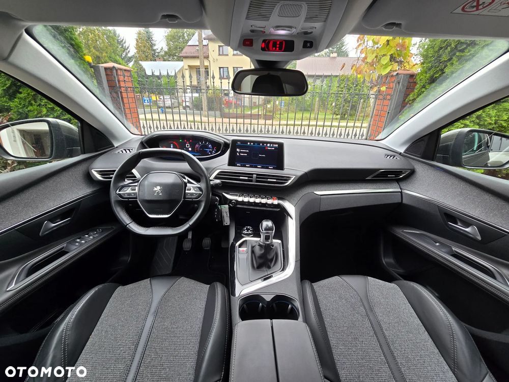 Peugeot 3008 1.2 PureTech Allure - 7