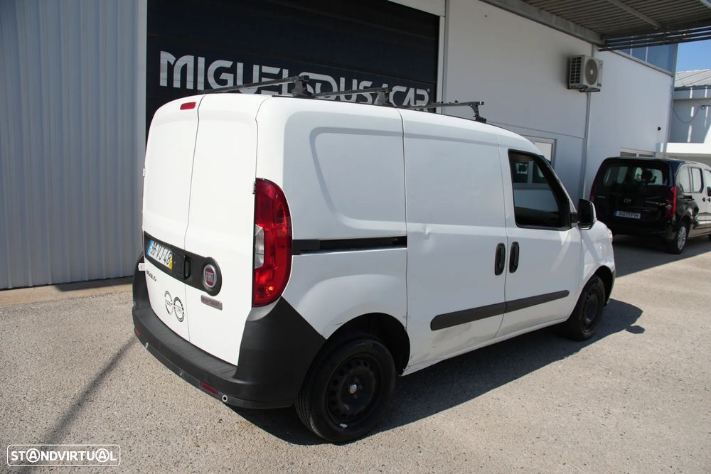 Fiat Doblo 3Lugares 1.3Multijet 95cv - 4