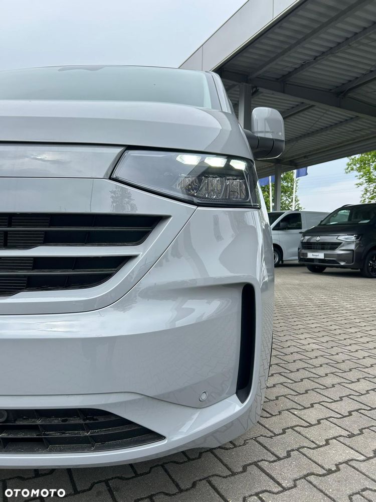 Volkswagen Transporter Kombi L1H1 DSG - 23