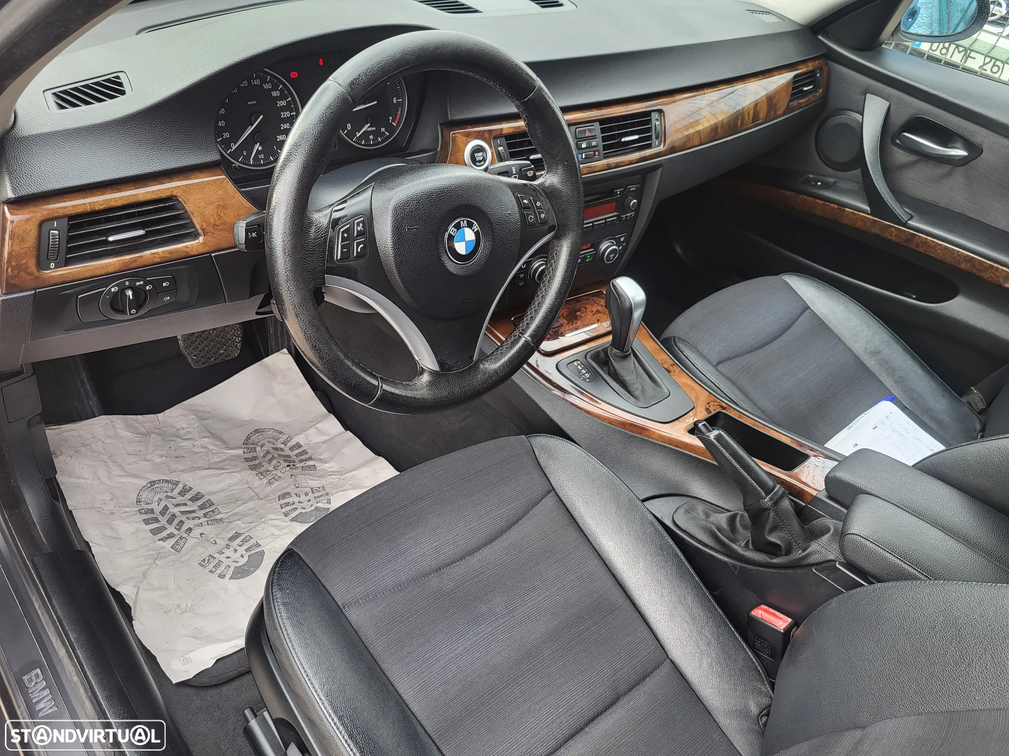 BMW 318 i Auto - 7