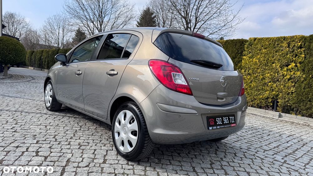 Opel Corsa - 16