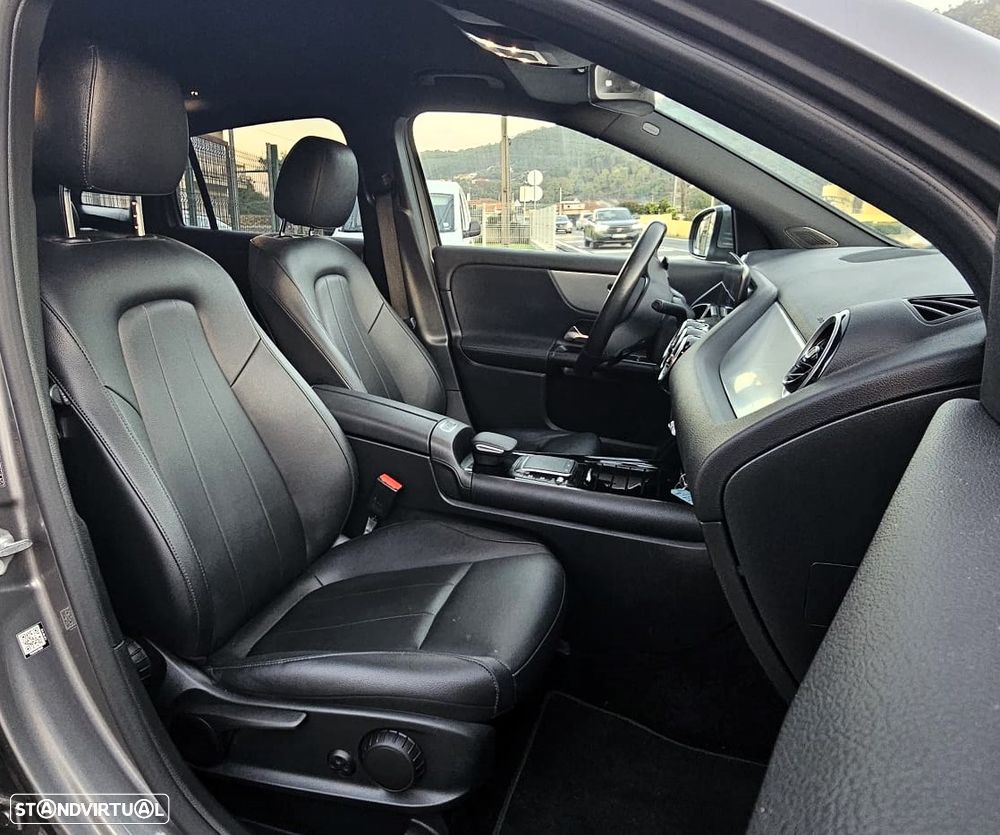 Mercedes-Benz GLA 180 d 8G-DCT Progressive - 23