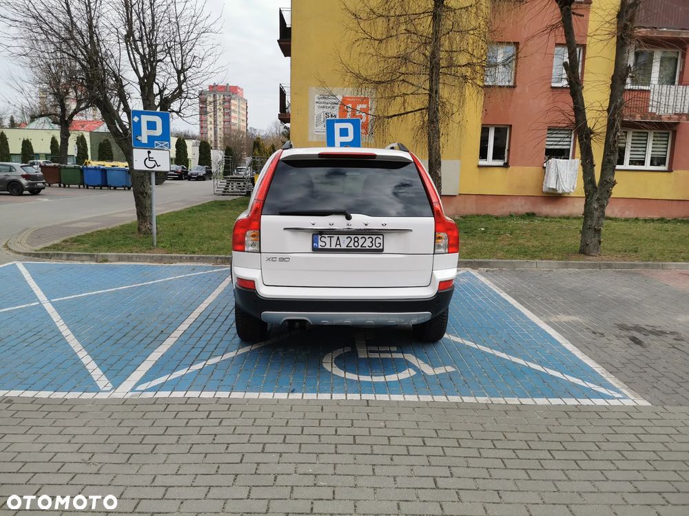 Volvo XC 90 - 22