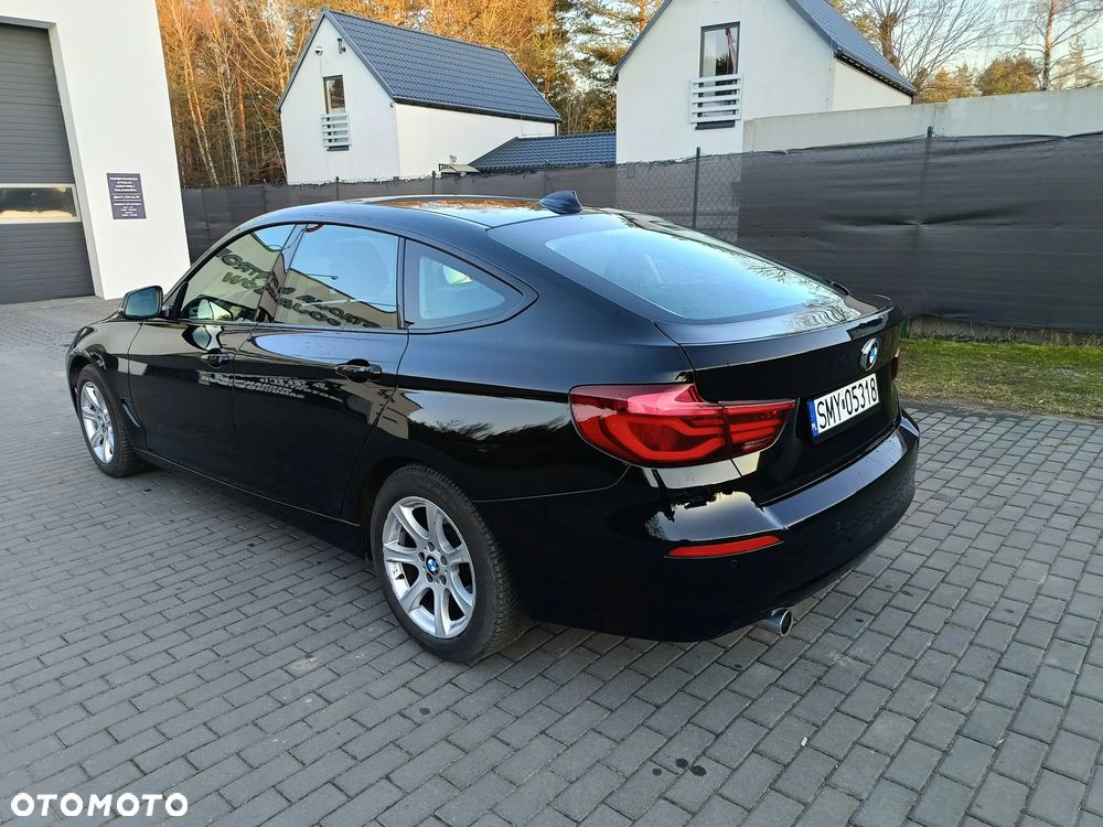 BMW 3GT 318d Business Edition - 3