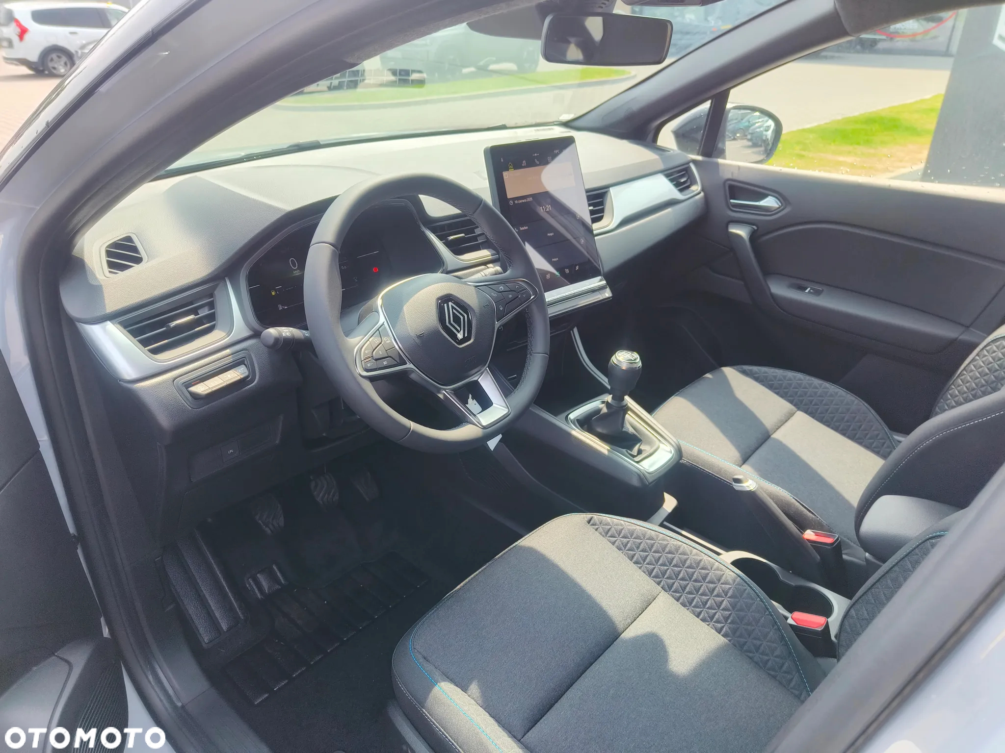 Renault Captur - 9