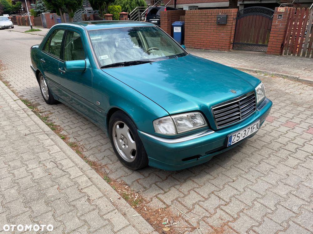 Mercedes-Benz Klasa C - 1