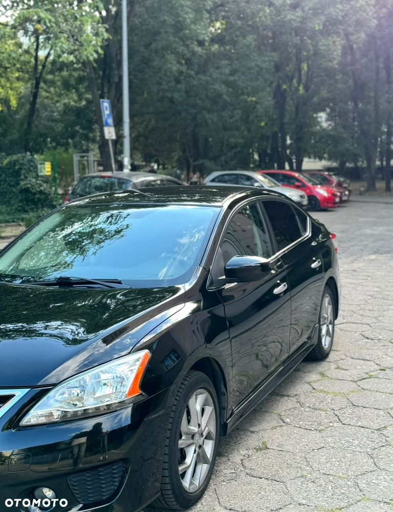 Nissan Sentra 2.0 - 6