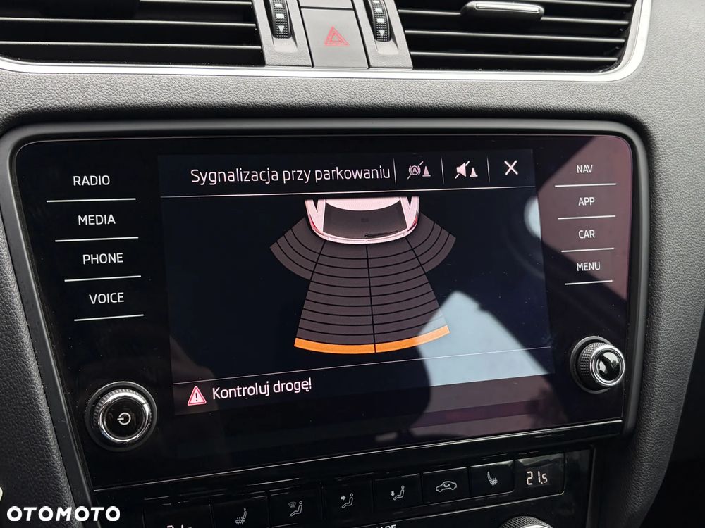 Skoda Octavia 2.0 TDI Elegance DSG - 30