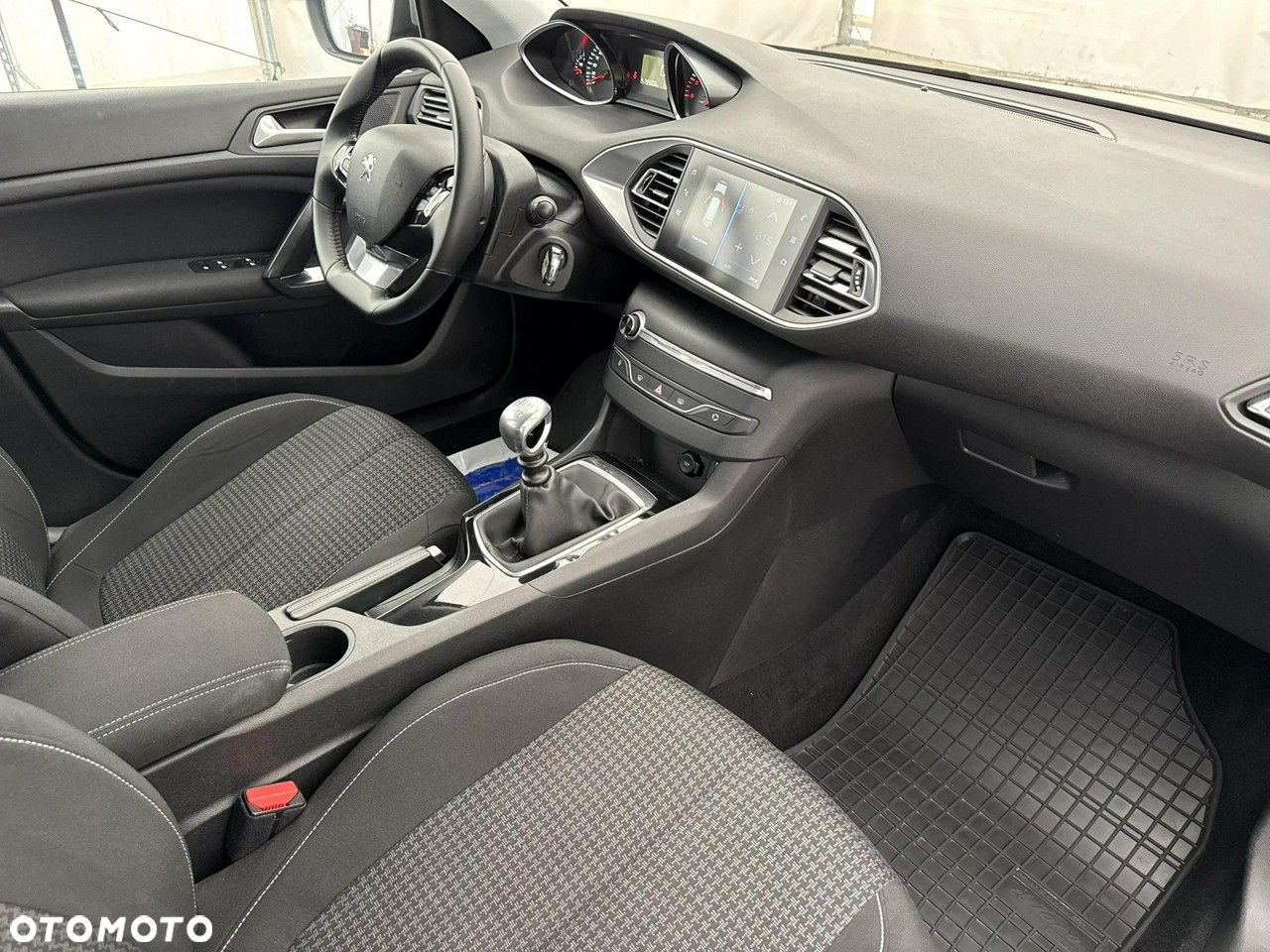 Peugeot 308 - 21