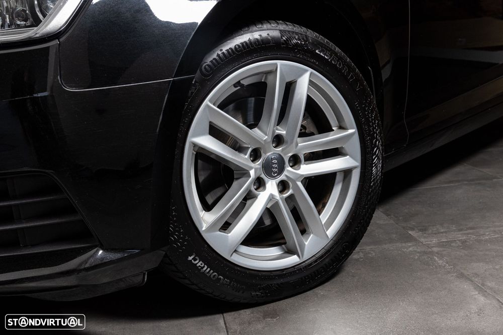 Audi A4 2.0 TDI S tronic - 8