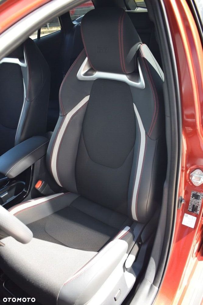 Toyota Corolla 2.0 Hybrid GR Sport - 8