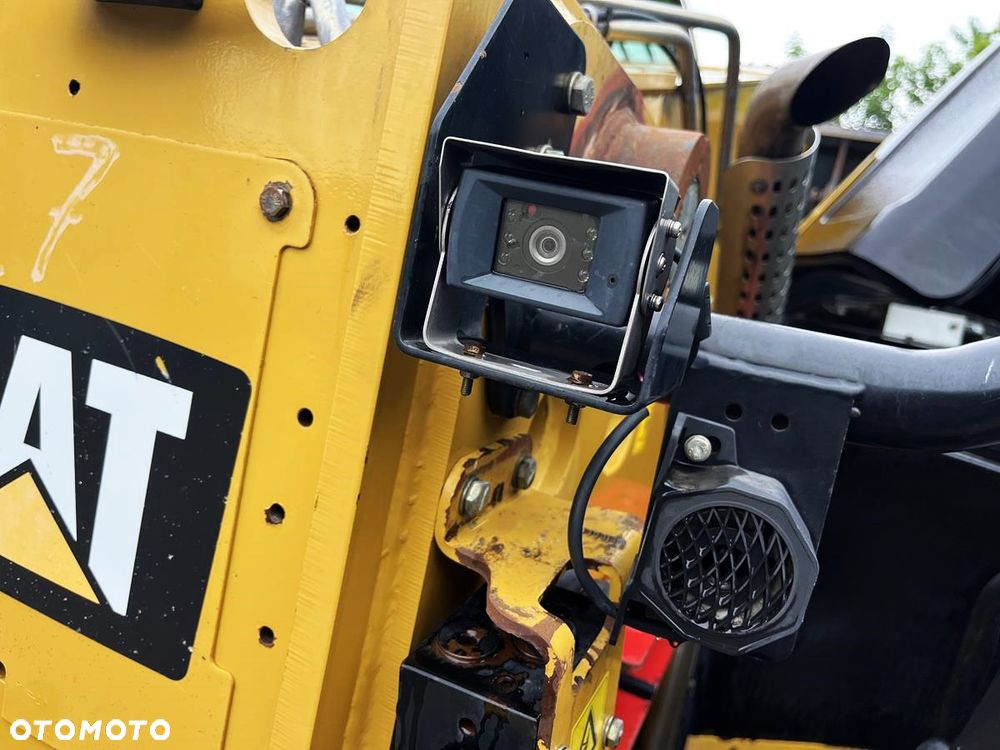 Caterpillar TH357D AG HANDLER - 10