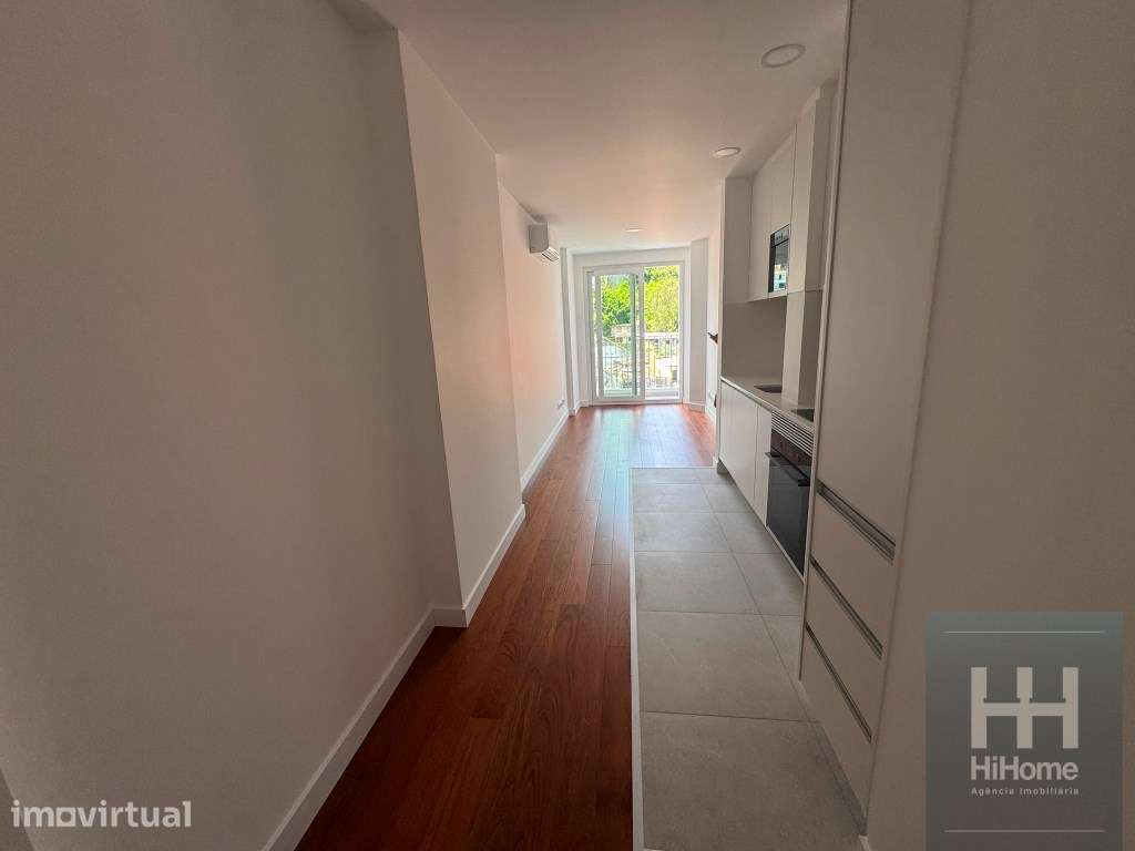 Apartamento T1 novo no centro do Funchal para arrendamento - Grande imagem: 2/13