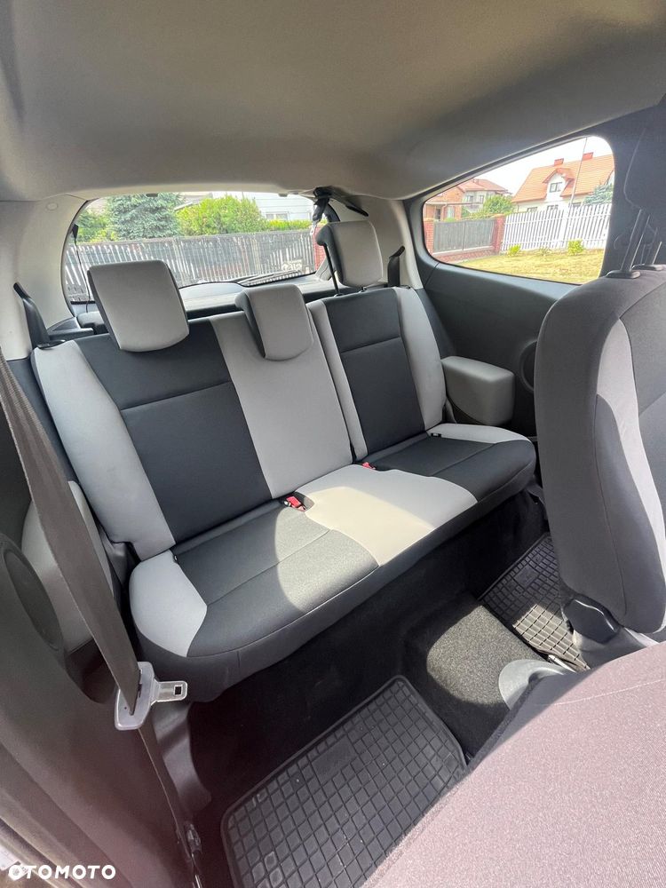 Renault Clio - 12