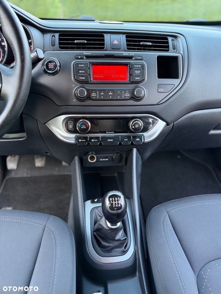 Kia Rio 1.4 CRDI Platinum Edition - 10