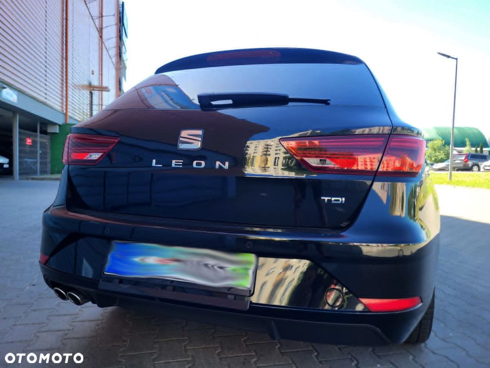 Seat Leon 2.0 TDI DPF Start&Stop DSG XCELLENCE - 17