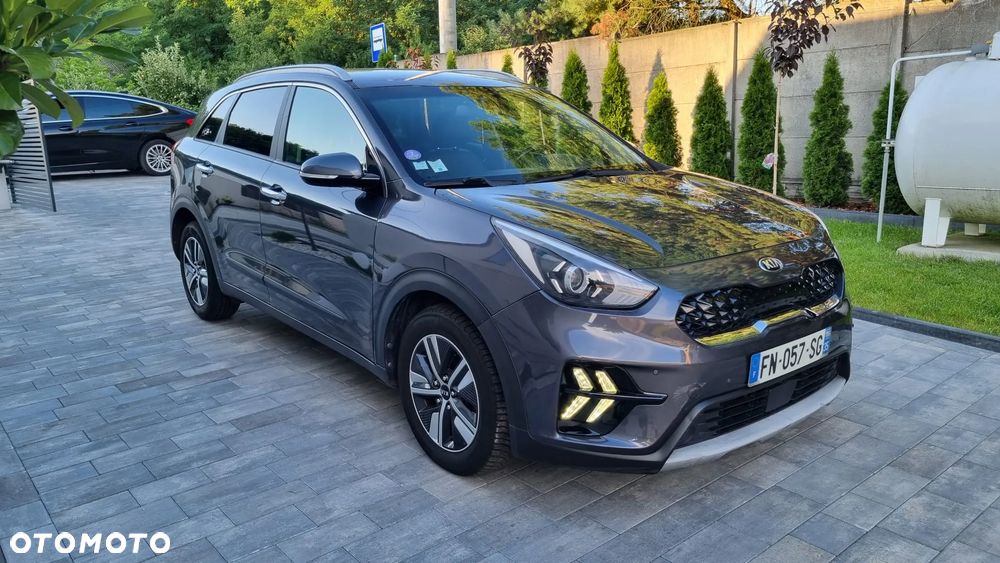 Kia Niro 1.6 GDI Hybrid L Business Line - 2