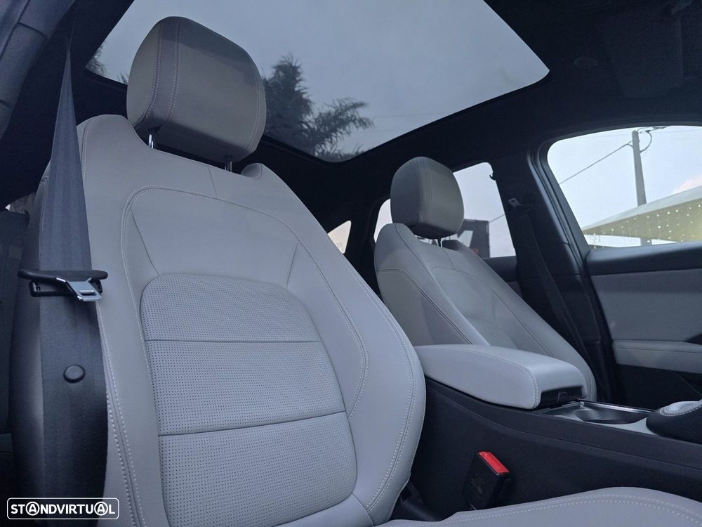 Jaguar E-Pace 1.5 P300e R-Dynamic SE AWD Aut. - 49