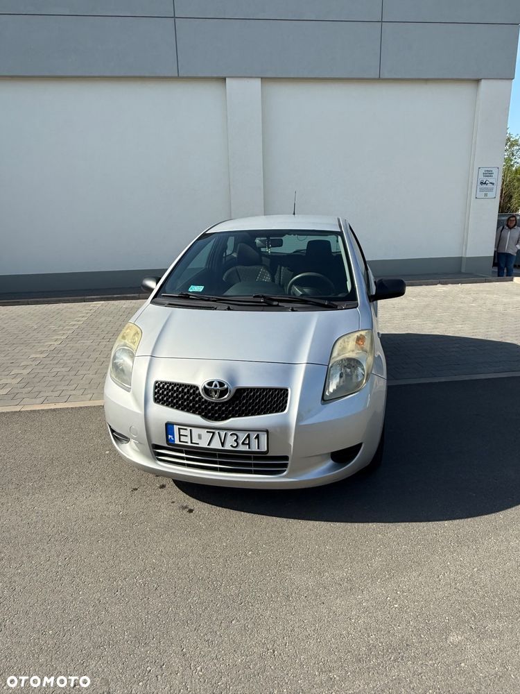 Toyota Yaris 1.0 Terra A/C - 6