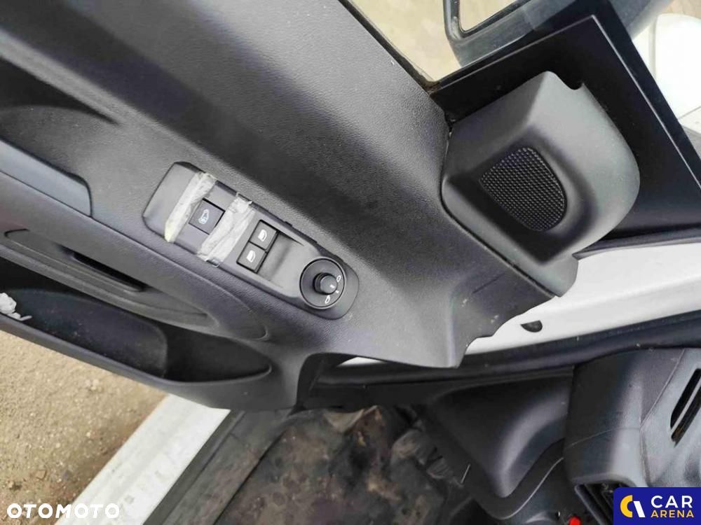 Peugeot Partner - 21