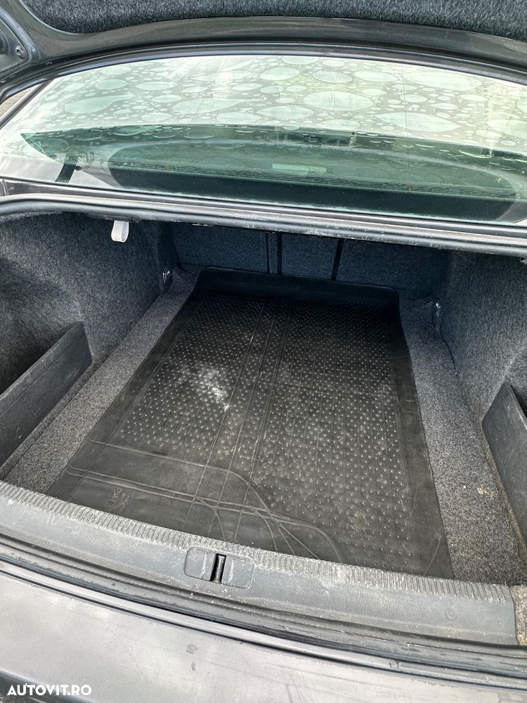 Volkswagen Passat 1.9TDI Comfortline - 13