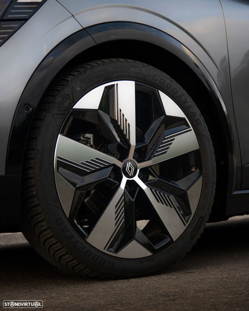 Renault Mégane E-Tech EV60 220hp optimum charge Equilibre - 32