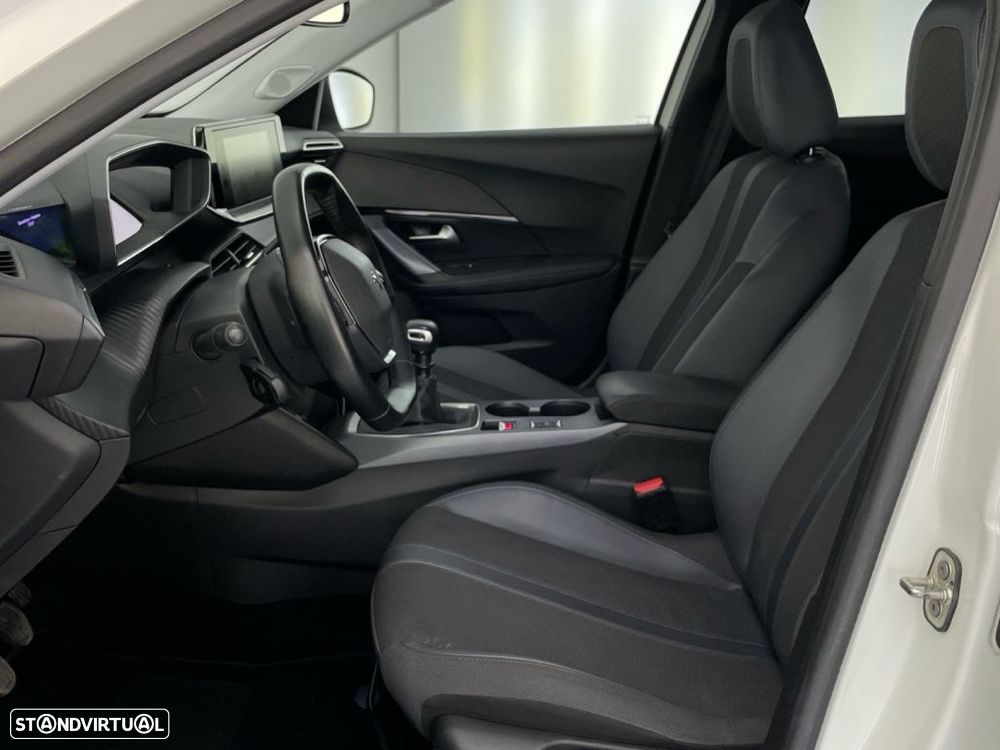 Peugeot 2008 1.5 BlueHDi Allure - 11