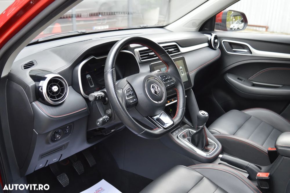 MG ZS ICE 1.5 VTI-tech Luxury - 14