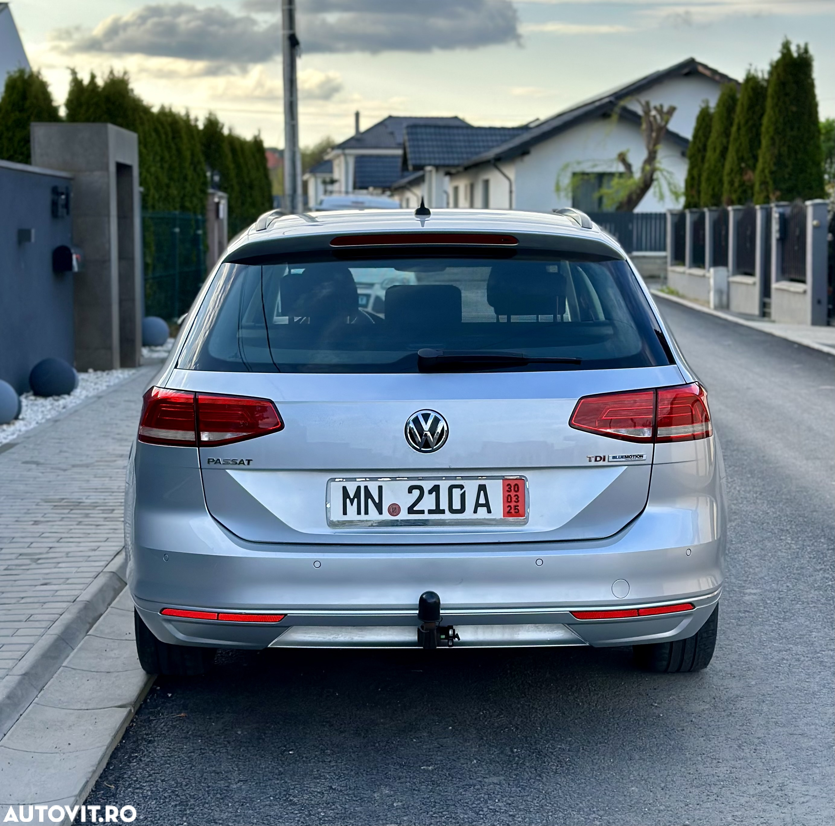 Volkswagen Passat - 14