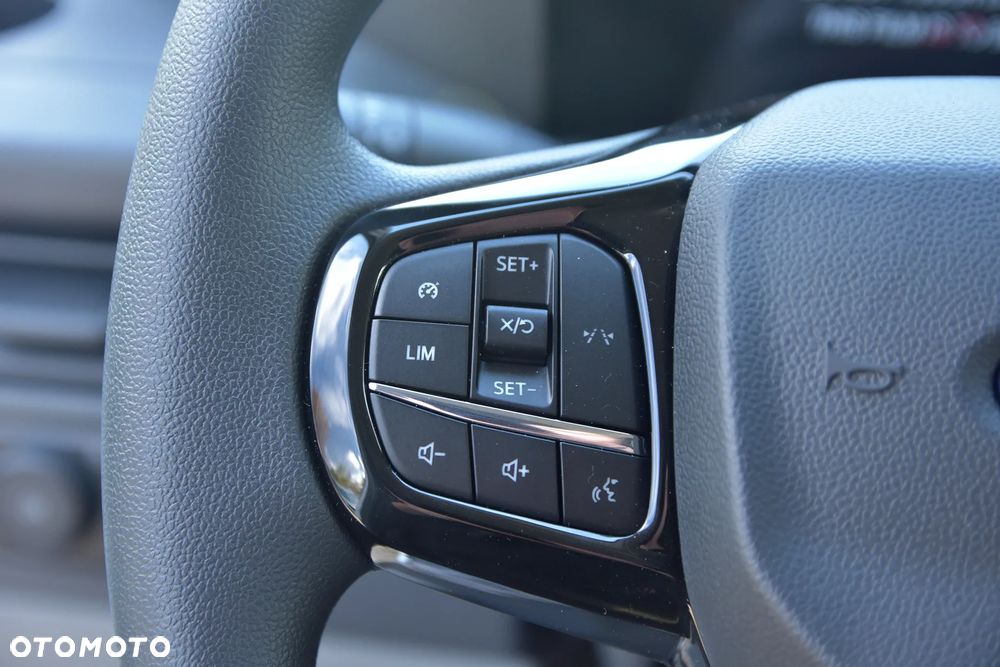 Ford TRANSIT CUSTOM 2.0 EcoBlue 136KM M6 FWD VAN TREND 320 L2 - 12