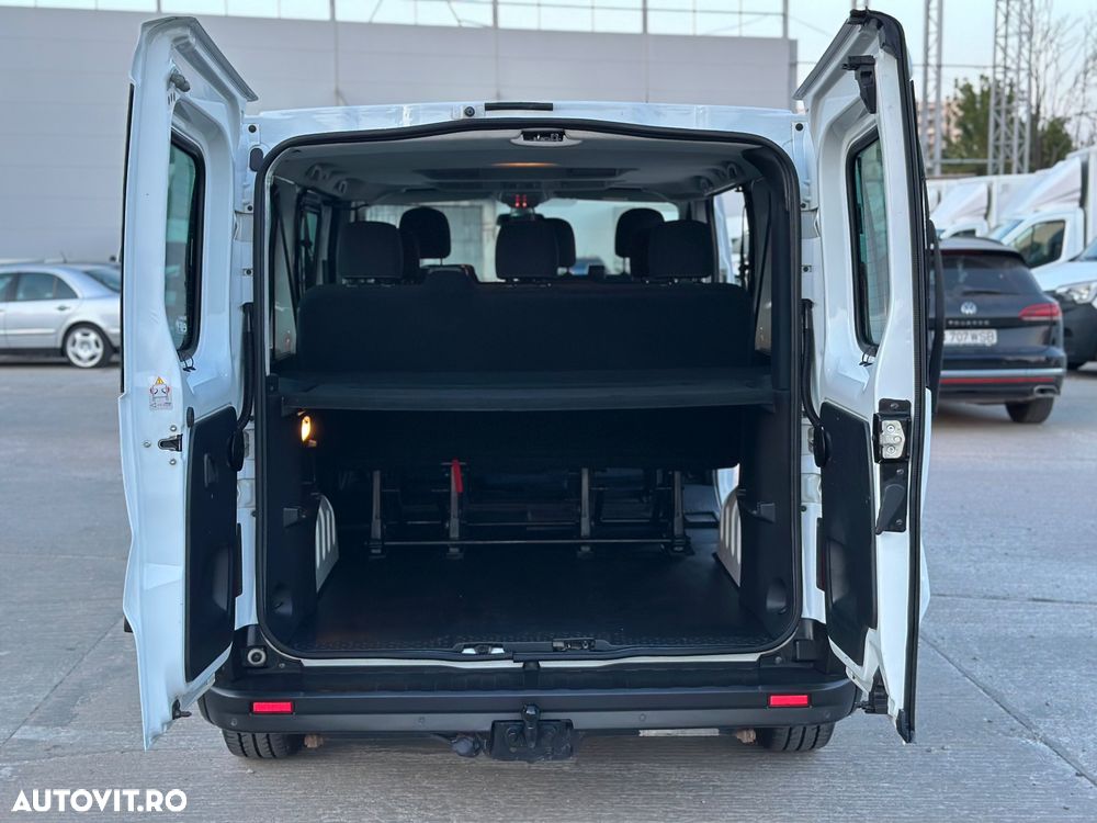 Renault Trafic - 10