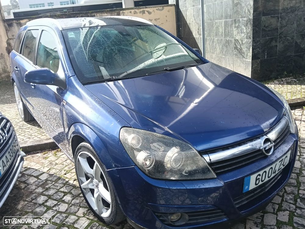 Opel Astra Caravan 1.9 CDTi Cosmo - 28