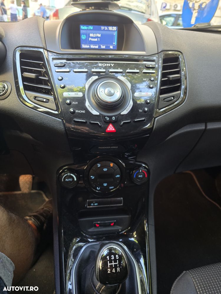 Ford Fiesta - 5