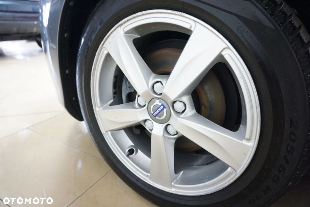 Volvo V40 D2 Kinetic - 12