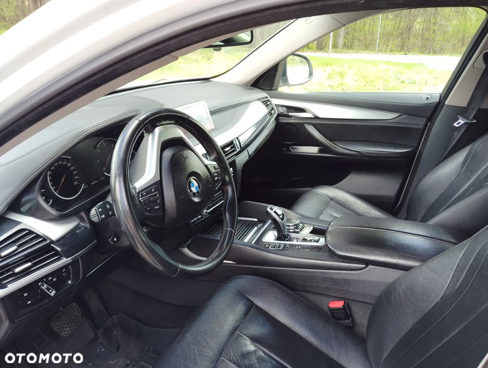BMW X6 xDrive30d - 8