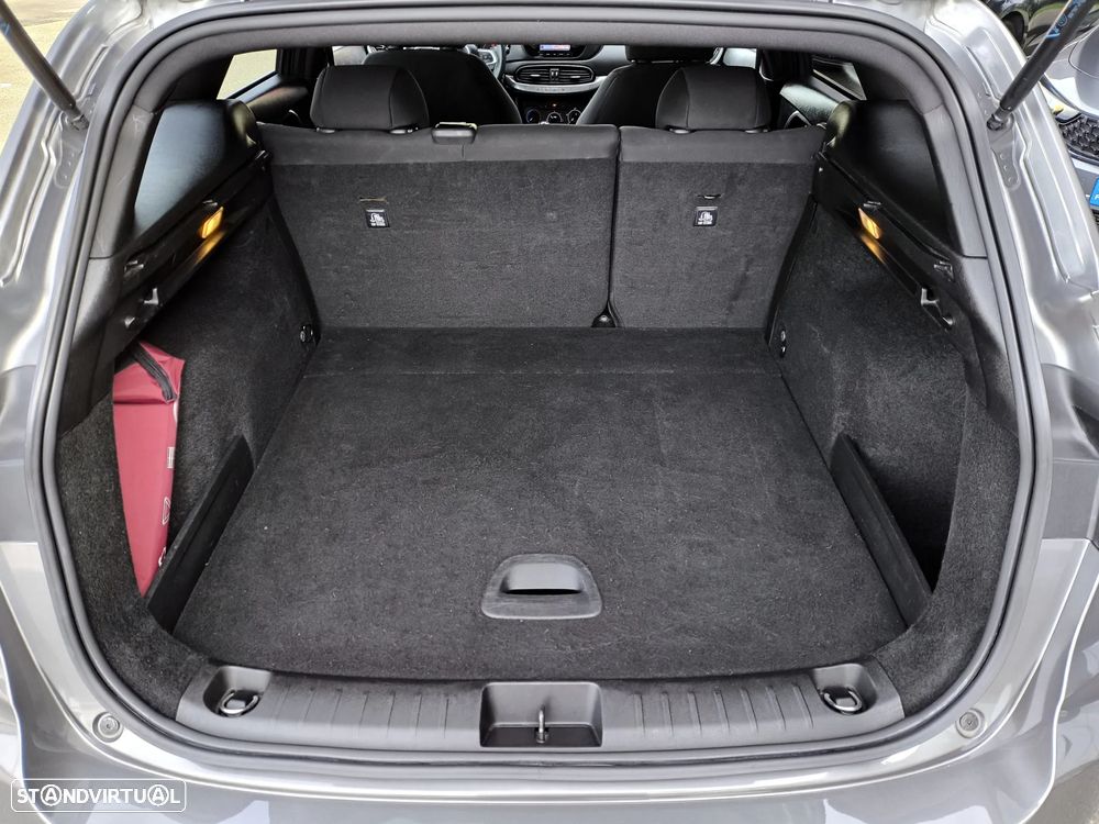 Fiat Tipo Station Wagon 1.3 M-Jet Street - 9