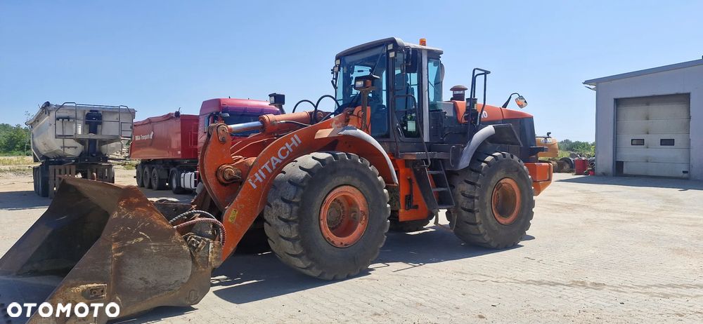 Hitachi Zw310 - 6