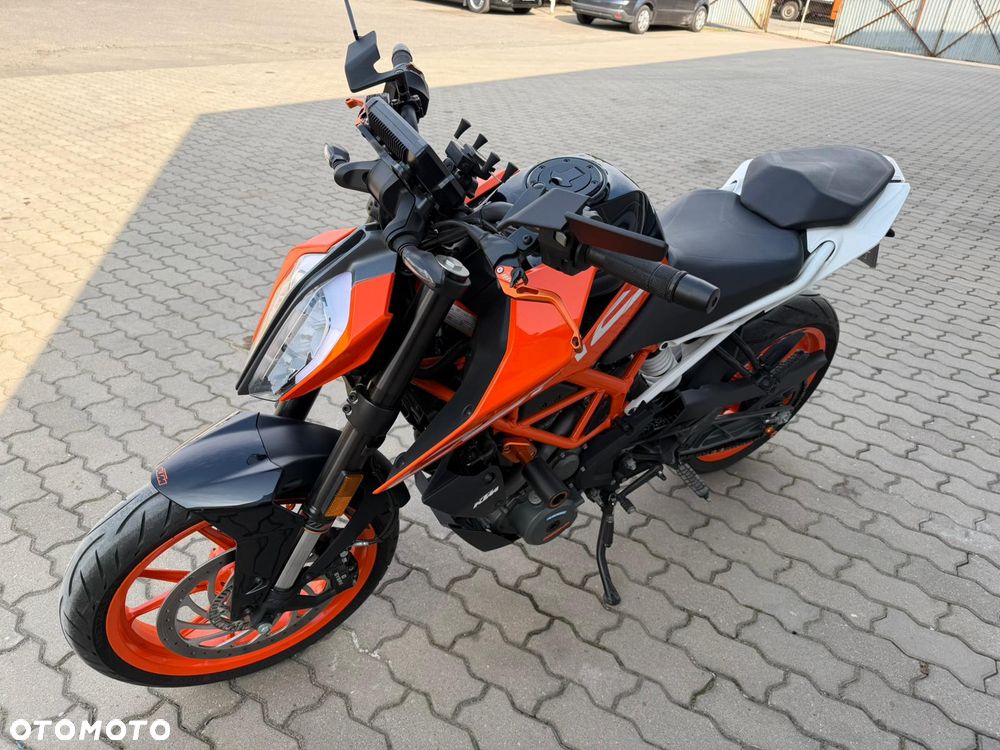 KTM Duke - 3