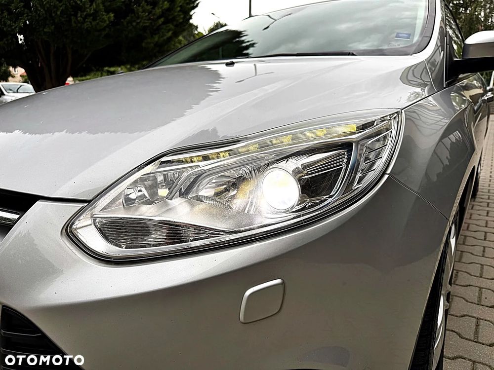 Ford Focus 1.6 TDCi DPF Titanium - 10