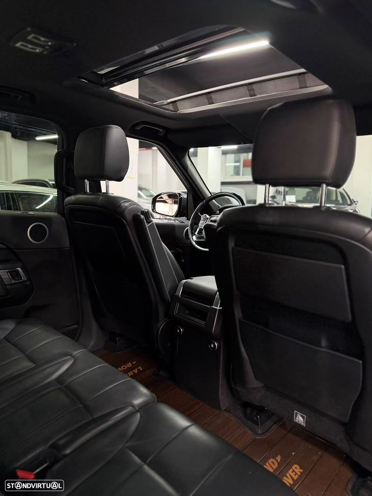 Land Rover Discovery 2.0 SD4 HSE Auto - 12