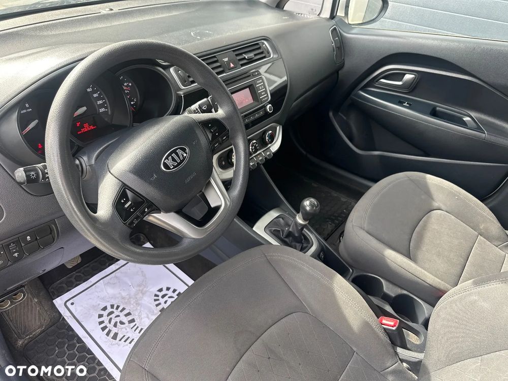 Kia Rio 1.2 M - 18