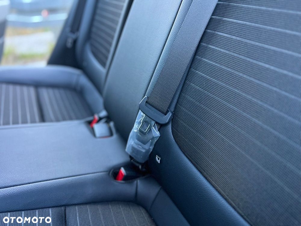 Kia Stonic - 28
